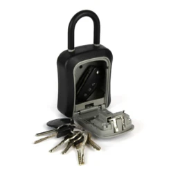 BOITE A CLES CADENAS ANTIVOL KEYBOX HOWZIT 18 BOITE A CLES CADENAS ANTIVOL KEYBOX HOWZIT -Nautigames Magasin boite a cles cadenas antivol keybox howzit 4