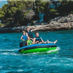 BOUEE TRACTEE JOBE SWATH TOWABLE BLEU 4 PERSONNES -Nautigames Magasin bouee tractee jobe swath towable bleu 4 personnes 2