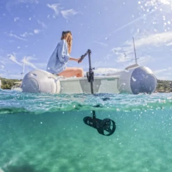 Moteur Electrique Kahe Pod 600 Pack Barre Franche Annexe Kayak -Nautigames Magasin moteur electrique kahe pod 600 pack barre franche annexe kayak 3