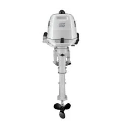 Moteur Hors-bord 4T SUZUKI 6 CV Arbre Court Blanc - SUZUKI -Nautigames Magasin moteur hors bord 4tsuzuki 6 cv arbre court blanc suzuki 3