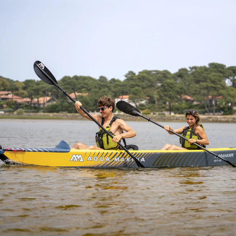 PACK KAYAK GONFLABLE AQUA MARINA TOMAHAWK AIR-K 2P + 2 PAGAIES 6 PACK KAYAK GONFLABLE AQUA MARINA TOMAHAWK AIR-K 2P + 2 PAGAIES – Image 6