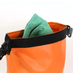 SAC ETANCHE HOWZIT 10L ORANGE -Nautigames Magasin sac etanche ryde 10l orange 3